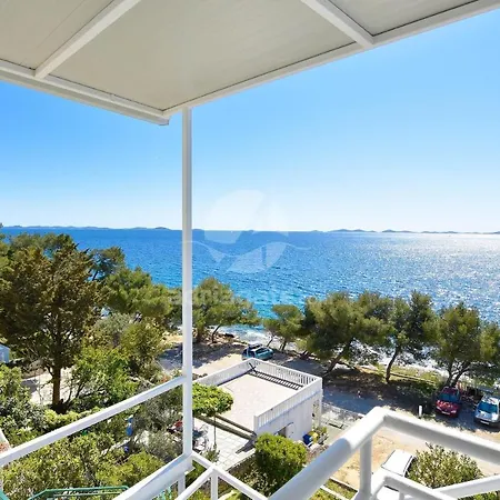 Apartments Mario Coastal Home شقة مورتير