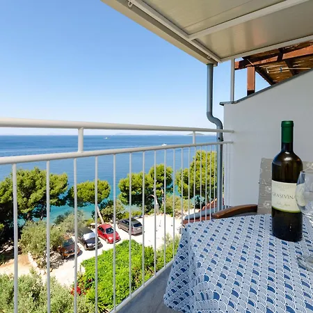Apartments Mario Coastal Home شقة مورتير