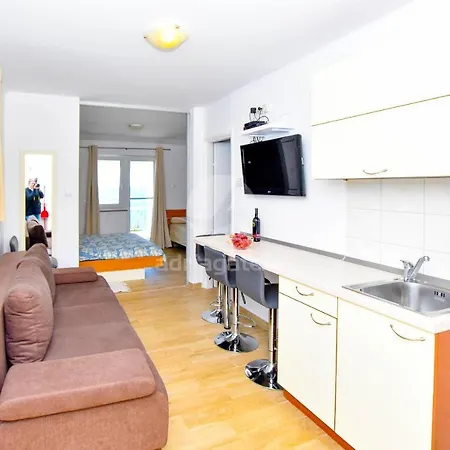 Mijo Apartment *
